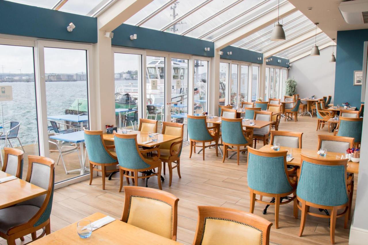 Watersedge Hotel Cobh Ngoại thất bức ảnh